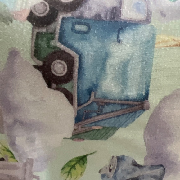 Posh peanut trash truck patoo - Picture 4 of 4